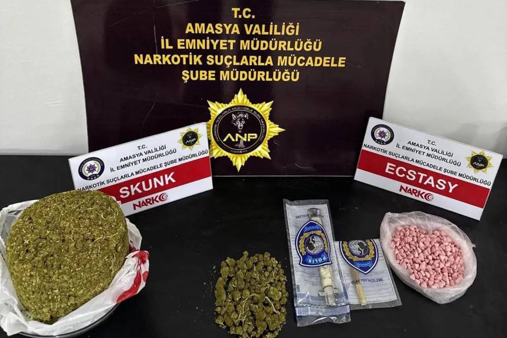 Şüphe üzerine durdurulan tır'da uyuşturucu ele geçirildi