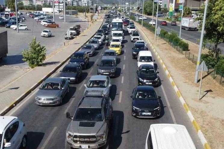 Trafikteki araçlar 'gri' rengi sevdi... Toplam taşıt sayısı 31 milyonu geçti