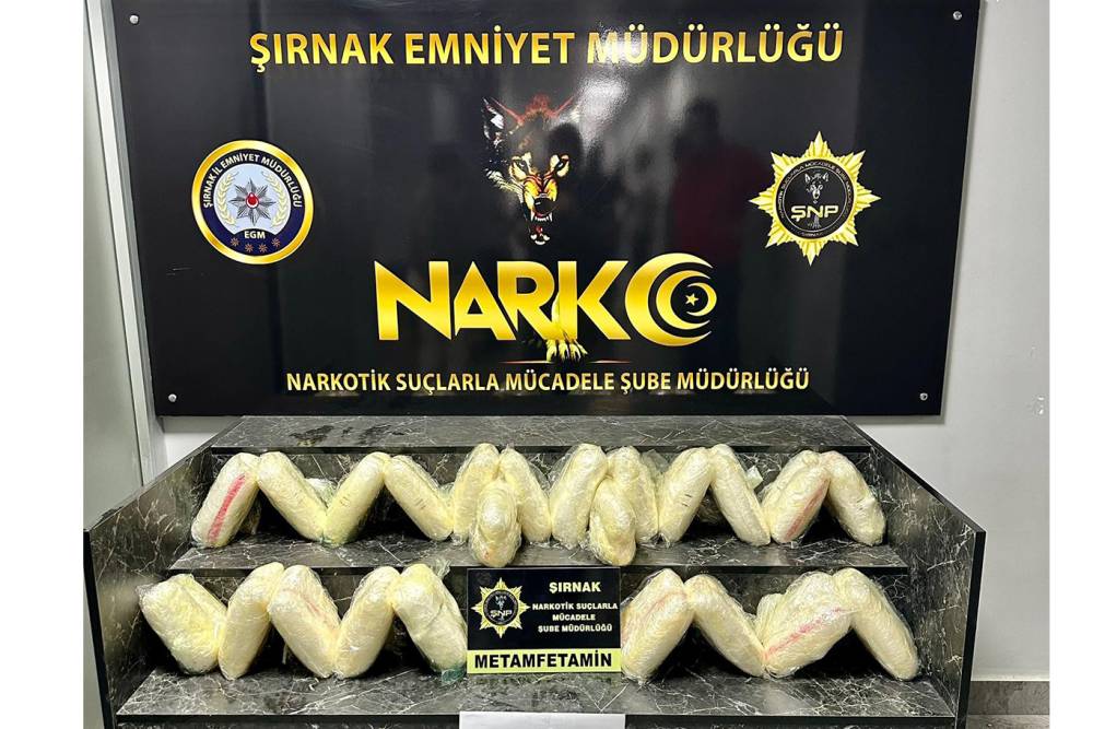 Şırnak'ta yakıt deposuna gizlenmiş 24 kilo uyuşturucu ele geçirildi